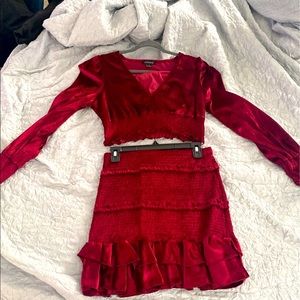 Red velvet skirt set